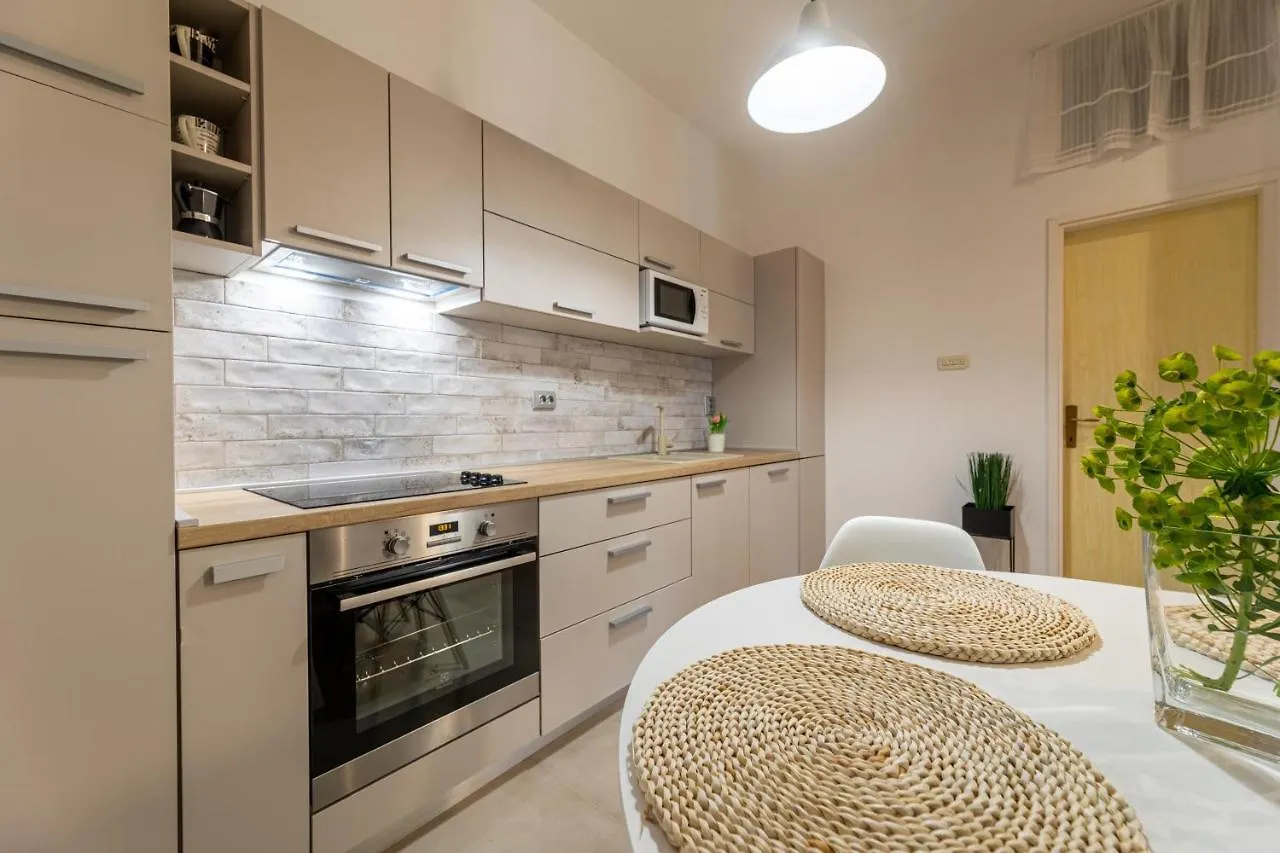 Apartments Frgacic Baska  Baska (Krk)