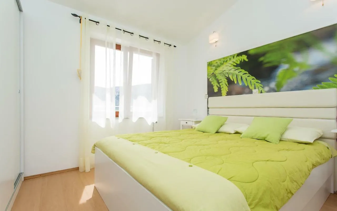 Apartments Frgacic Baska  Croatia