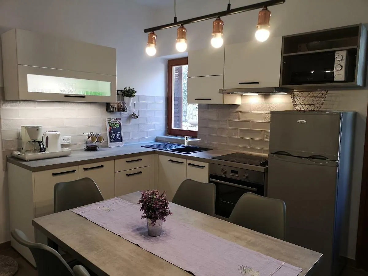 Apartments Frgacic Baska   Baska (Krk)